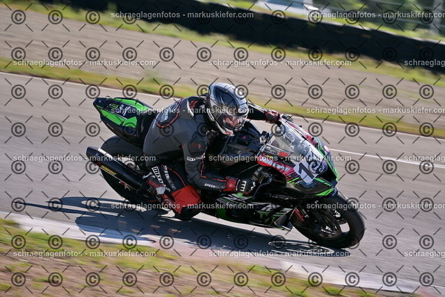 26bt05-0031 | markuskiefer.com - Realisiert mit Pictrs.com