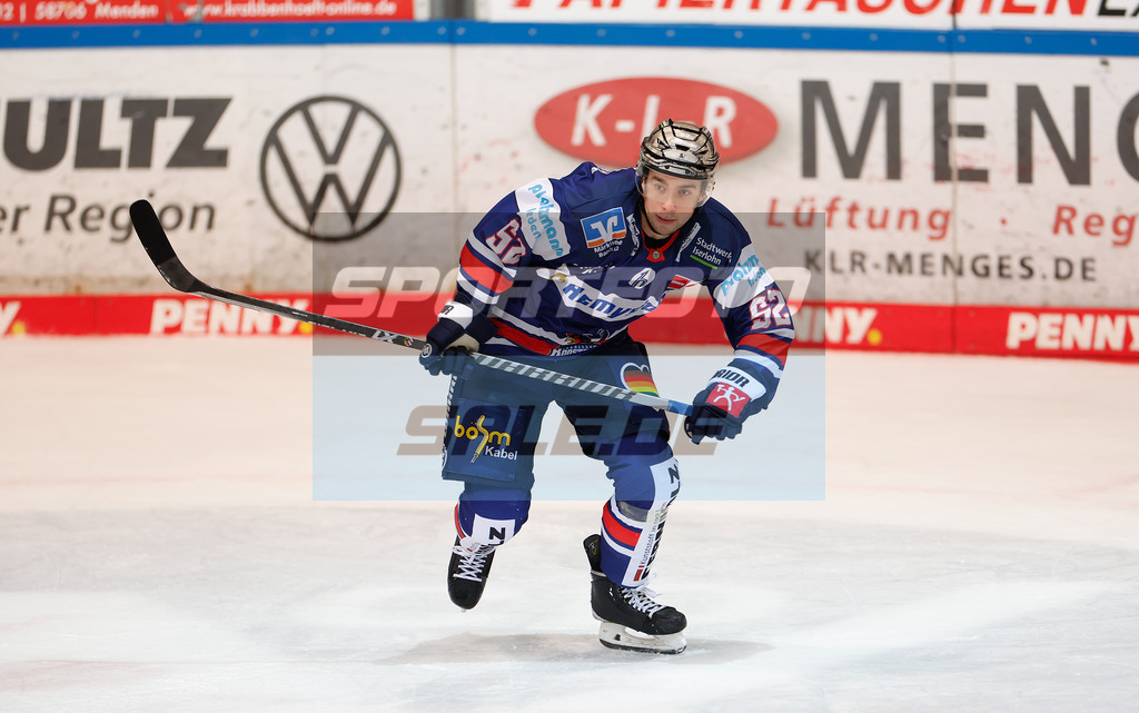 Iserlohn Roosters - Duesseldorfer EG | 
DEL: Iserlohn Roosters - Duesseldorfer EG - Realisiert mit Pictrs.com