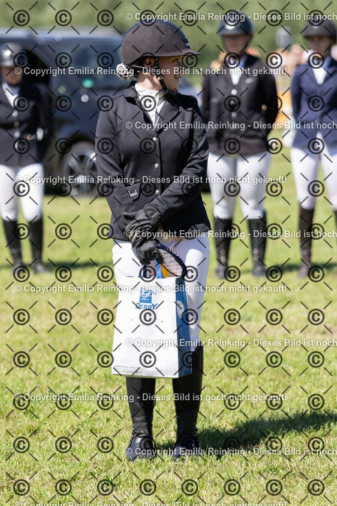 CL5A1110 | Emilia Reinking Fotografie - Realisiert mit Pictrs.com