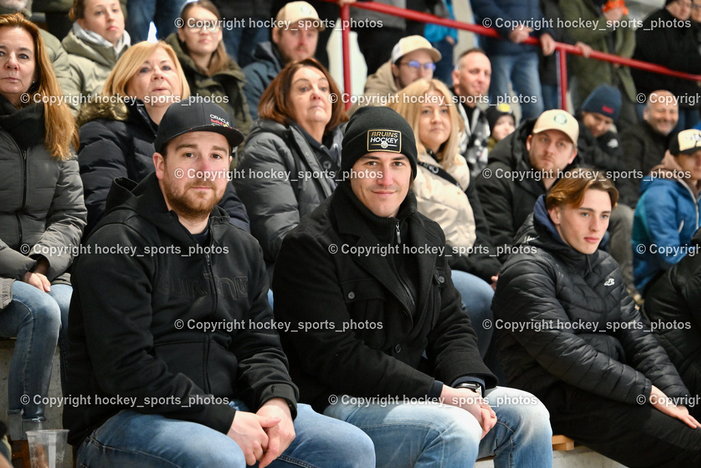 EC Hornets Spittal vs. USC Piraten Velden 18.2.2024 | Besucher Eishalle Spittal an der Drau, EC Hornets Spittal vs. USC Piraten Velden 18.2.2024, EC Hornets Spittal vs. USC Piraten Velden 18.2.2024 am 18.02.2024 in Spittal an der Drau (Eissportzentrum Spittal), Austria, (Photo by Bernd Stefan)