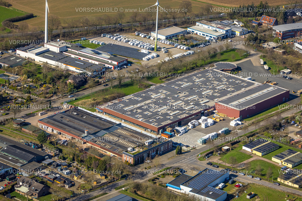 Rees240312687 | Luftbild, Gewerbebetrieb mit Solardach im Gewerbegebiet Empel, Lebenshilfe Werkstätten Unterer Niederrhein GmbH, Groin, Rees, Nordrhein-Westfalen, Deutschland