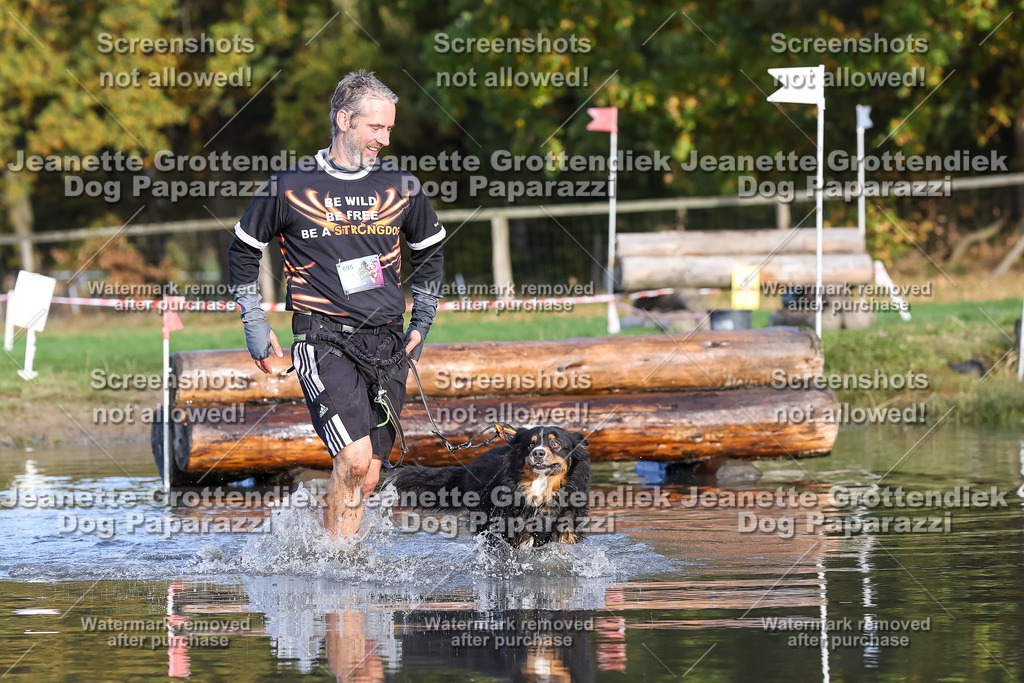 Dog Paparazzi - Strongdog 10-25-8364 | Dog Paparazzi Jeanette Grottendiek Fotografie & Videografie - Realisiert mit Pictrs.com