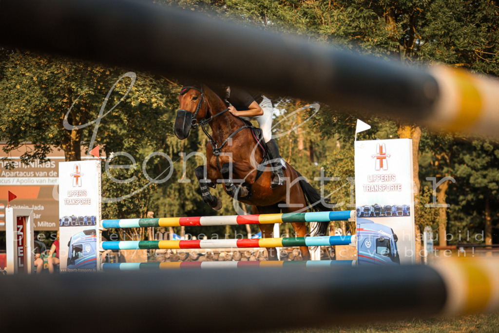 24.FrSpL00028 | Leoni Ertmer Photography - Realisiert mit Pictrs.com