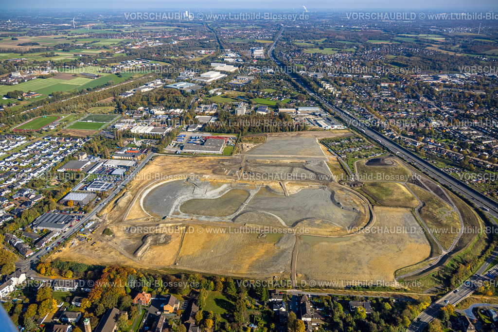 Recklinghausen241017071SER | Luftbild der ehemaligen Trabrennbahn Recklinghausen, an der Autobahn A2, mit nördlicher Tangente der Blitzkuhlenstraße, König-Ludwig, Recklinghausen, Ruhrgebiet, Nordrhein-Westfalen, Deutschland