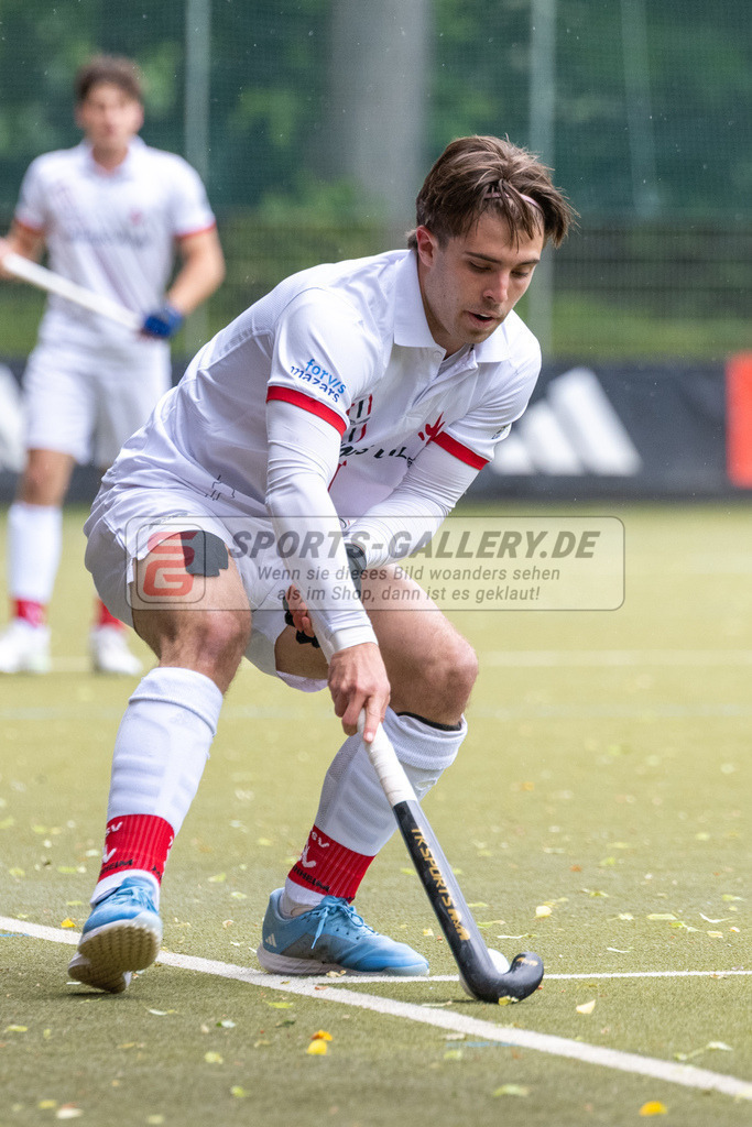 SFE_20250524_0039 | Köln, Deutschland, 24.05.2025:  Hockey 1. Bundesliga Herren Rot-Weiss Köln - Mannheimer THC im KTHC Stadion Rot-Weiss Köln Tennis and Hockey Club am 24.05.2025 in Köln, Deutschland. (Foto von Stephan Fehrmann)Köln, Germany, 24.05.2025: Hockey 1. Bundesliga Herren Rot-Weiss Köln - Mannheimer THC in KTHC Stadion Rot-Weiss Köln Tennis and Hockey Club at 24.05.2025 in Köln, Deutschland. (Foto from Stephan Fehrmann)