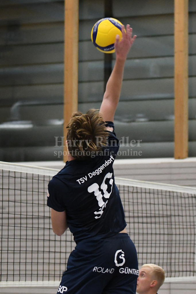 TSV 1861 Deggendorf : MTV München II | Ha-Ri; Sportfotografie Ha-Ri; Sporfotografie Harry Rindler; Sport Deggendorf; Sportbilder Deggendorf; Sportfotos Deggendorf; Sportfotos Niederbayern; Sportbilder Niederbayern; Amateursport Niederbayern; Bayern;  - Realisiert mit Pictrs.com