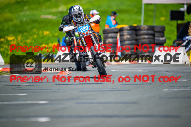 MaZZes_FotoMatrix_230506_6671 | S3