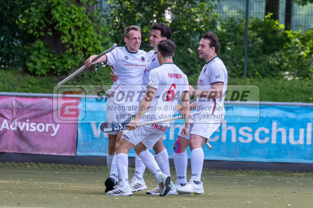 SFE_20240511_0142 | Krefeld, Deutschland, 11.05.2024: Niklas Wellen (Crefelder HTC) in Aktion waehrend des Spiels der Feldhockey 1. Bundesliga Herren zwischen Crefelder HTC - Rot Weiss Köln im Gerd-Wellen-Hockeyanlage am 11.05.2024 in Krefeld, Deutschland. (Foto von Stephan Fehrmann)

Krefeld, Germany, 11.05.2024: Niklas Wellen (Crefelder HTC) in action during the game of Feldhockey 1. Bundesliga Herren between Crefelder HTC - Rot Weiss Köln in Gerd-Wellen-Hockeyanlage at 11.05.2024 in Krefeld, Deutschland. (Foto from Stephan Fehrmann)
