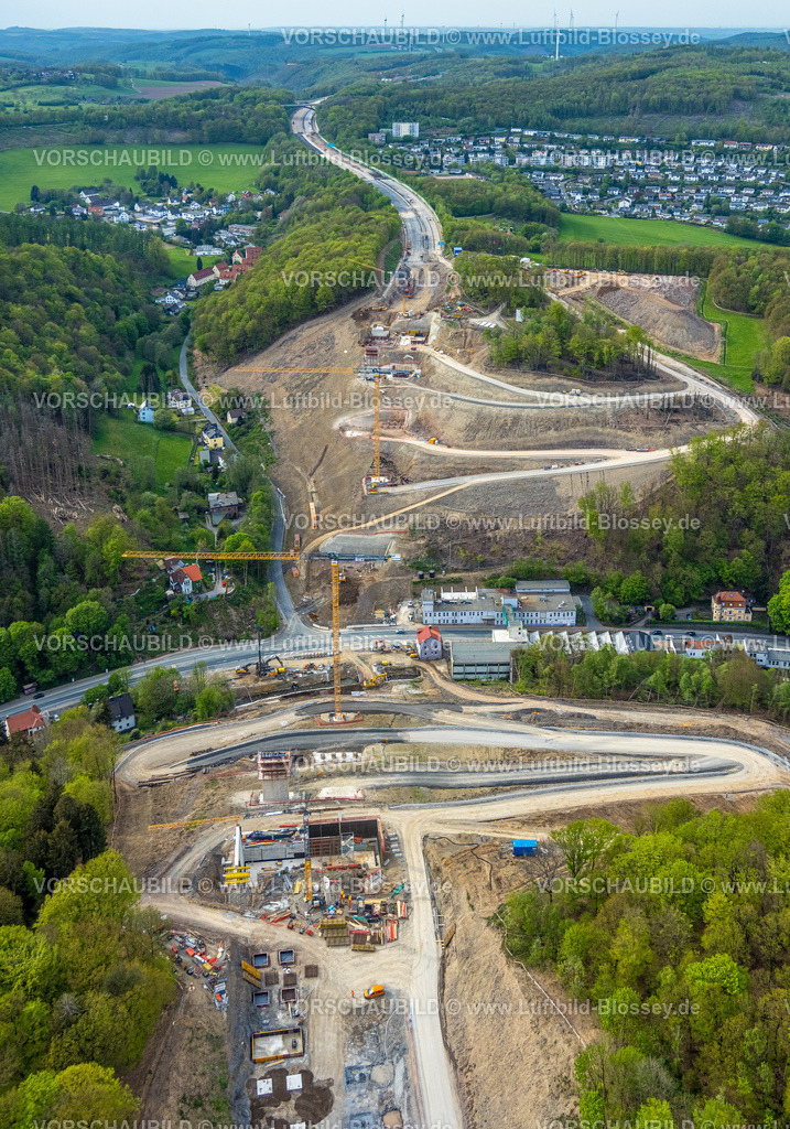 Luedenscheid240502580Rahmede-Bruecke_Autobahn-A45 | Luftbild, Lüdenscheid, Bauarbeiten an der Rahmedetalbrücke an der Autobahn A45, Verkehrsinfrastruktur, die ersten Fundamente der Brückenpfeiler sind erkennbar, Autobahnsperrung, Ruhrgebiet, Nordrhein-Westfalen, Deutschland