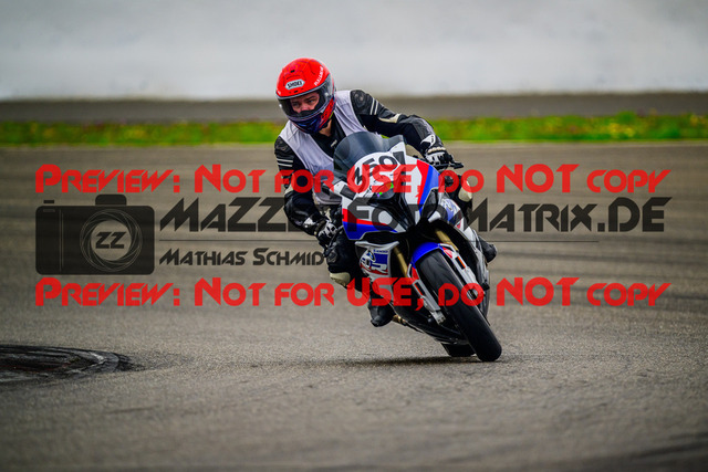 MaZZes_FotoMatrix_240717_6007705_2630 | INST