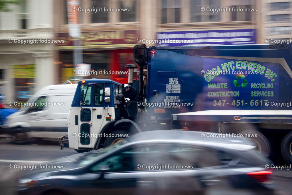 Vereinigte Staaten von Amerika_ USA_ New York City_ NYC_ 20.05.2024-87 | 20.05.2024, Vereinigte Staaten von Amerika, USA, New York City, NYC im Bild diverse Stadtansichten New York City, Wolkenkratzer, Essen, U-Bahn, Menschen, Stadion, Baseball, Yankees, Mets, Manhatten, East River, Trump, Macy, Verkehr, AutosNew York City ist eine Weltstadt an der Ostkueste der Vereinigten Staaten. Sie liegt im Bundesstaat New York und ist mit rund 8,8 Millionen Einwohnern die bevoelkerungsreichste Stadt des Landes.Quelle: Wikipedia