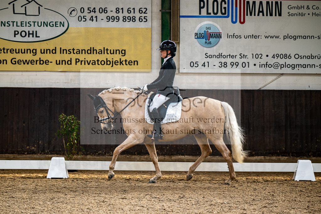 20240310-DOS_9623 | Entdecke hochwertige Reitturnierfotos von Foto Oger. Professionell, emotional und authentisch – jetzt Lieblingsmomente im Shop bestellen.Deutschlandweite Turnierfotografie. - Realisiert mit Pictrs.com