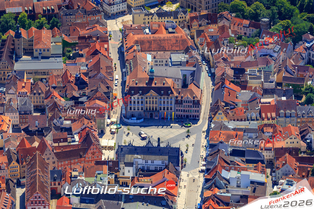 Das Luftbild der Stadt Coburg wurde 2018 vom Flugzeug heraus erstellt (keine Drohne) Aufnahmehöhe ca.400 Meter- hohe Auflösung für beste Druck-Qualität