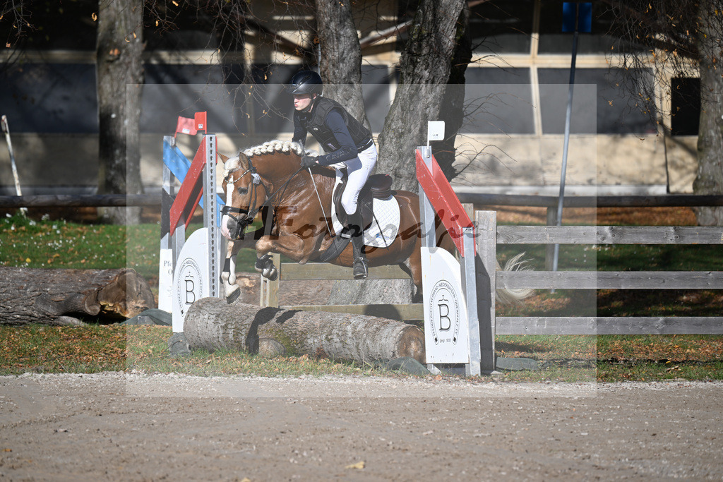 Kat-Nr. 10 Winnetou on fire v. Walzerblick_Keller_43250552 | hf-fotografie - Realisiert mit Pictrs.com