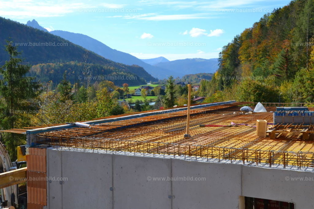 bib-lg04-betonarbeiten-0274 | Nach LV-Leistungsgruppen sortierte Detailfotos über den Bau eines Hauses. Alle Hausbau-Bilder direkt vom Urheber und Autor der Website Haus-Selber-Bauen.com