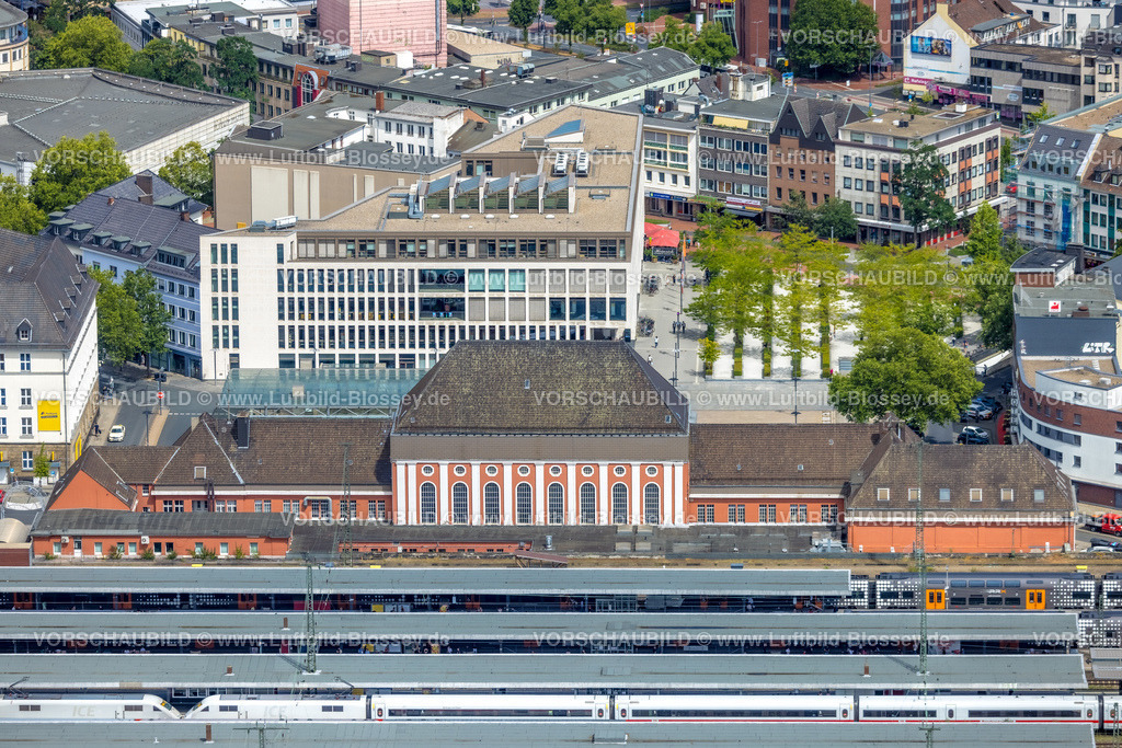 Hamm220707201 | Luftbild, Hamm Westf. Hauptbahnhof, Empfangsgebäude, Mitte, Hamm, Ruhrgebiet, Nordrhein-Westfalen, Deutschland
