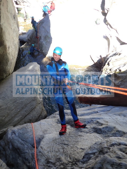 P9270044 | Bestelle die Bilder deines Berg- oder Wasser-Abenteuers mit Mountain Sports bequem von zu Hause aus direkt über unseren Online Fotoshop von pictrs.com. - Realisiert mit Pictrs.com
