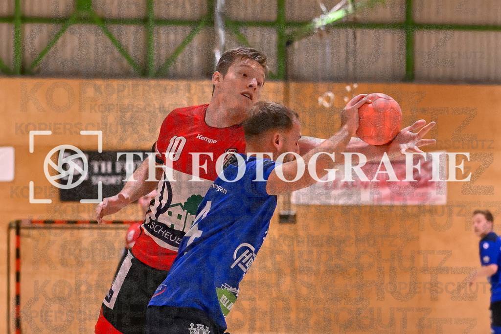 GER, SG Maulburg/Steinen - SG Walkirch/Denzlingen, Handball, Landesliga, 25. Spieltag, Saison 2023/2024, 27.04.2024 | Mika Buelow (SG Maulburg/Steinen, #10), Kim Lehmann (SG Waldkirch/Denzlingen, #14)

GER, SG Maulburg/Steinen - SG Walkirch/Denzlingen, Handball, Landesliga, 25. Spieltag, Saison 2023/2024, 27.04.2024

Foto: TH Fotografie/Thomas Hess
