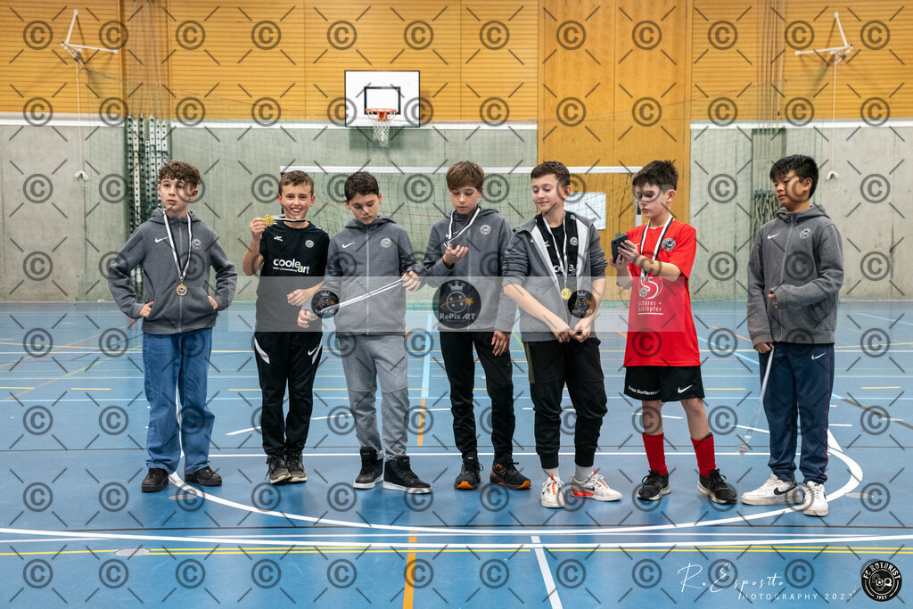 20231203_FCR_Hallenturnier_D__046 | Sport und Naturfotografie von Roberto Esposito zeigt echte Momente Bewegung und die Schönheit der Natur. Ausdrucksstarke Bilder schaffen Emotionen.