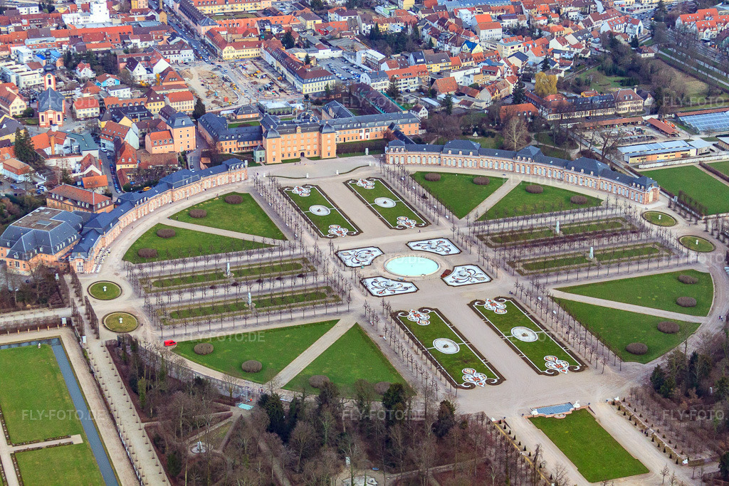 Luftbild: Rondell im Arionbrunnen im Schwetzinger Schloss-Park in Schwetzingen im Bundesland Baden-Württemberg in Deutschland. Foto: IMG_25099.jpg vom 18.03.2010 durch Werner Riehm/FLY-FOTO.deSchloss und Schlossgarten Schwetzingen