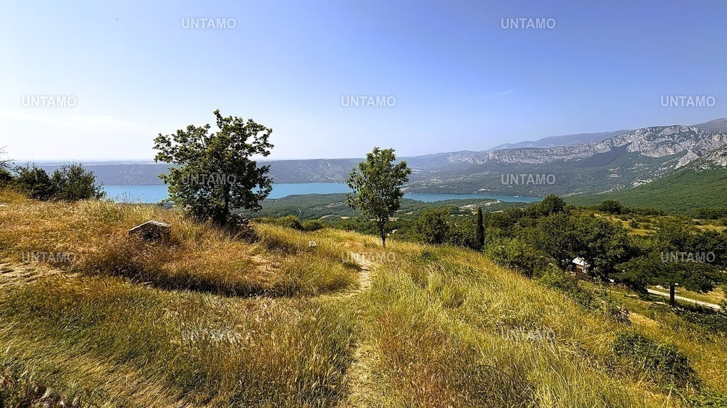 Hügelblick AiguinesFarbe | untamo - Realisiert mit Pictrs.com