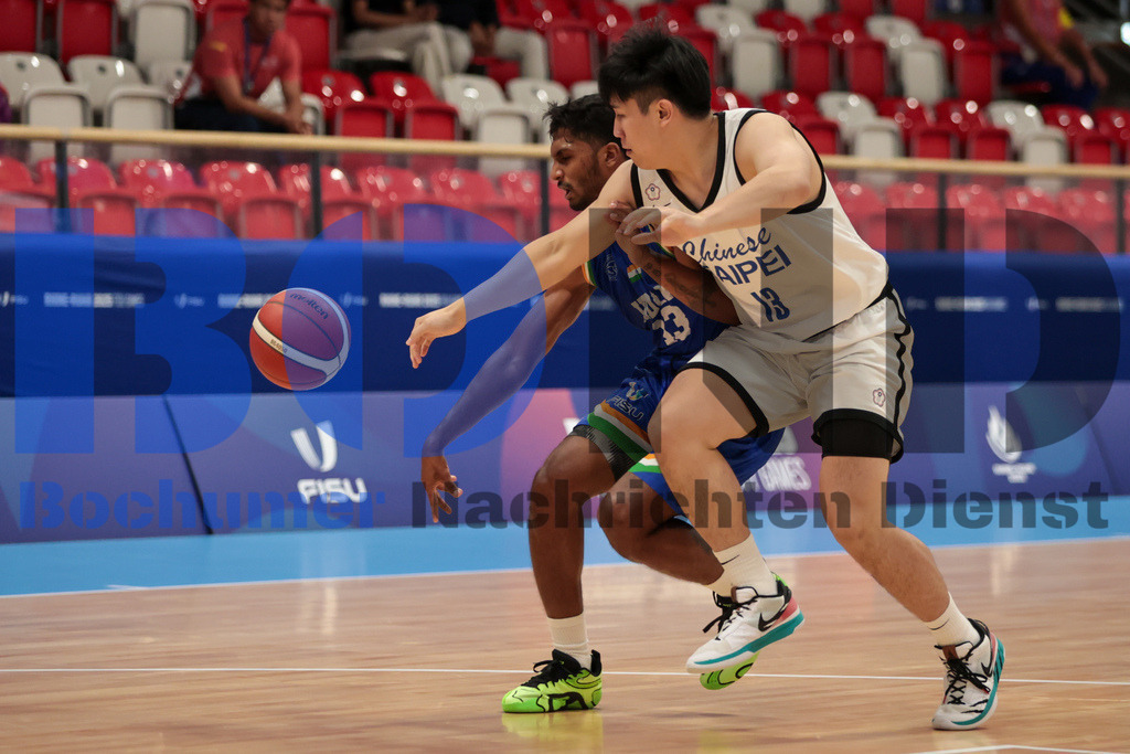 SES_RRGBAS20250723-11 | bond - Realisiert mit Pictrs.com