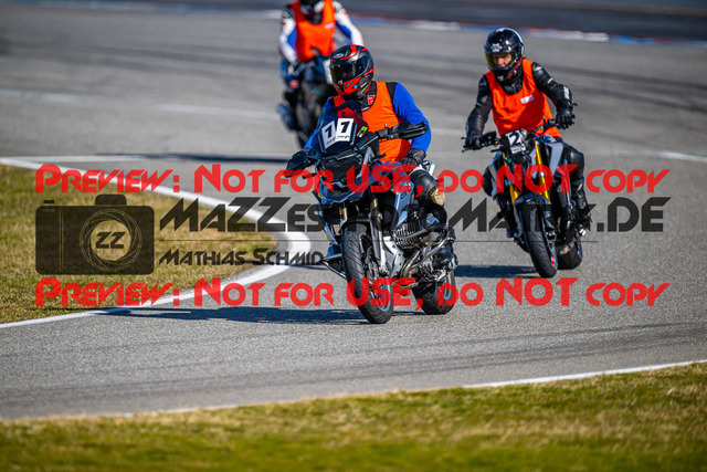 MaZZes_FotoMatrix_230311_7267 | STREET