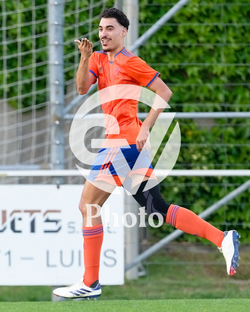 BCV Cup 1/2 Finales - FC Stade Nyonnais II v FC Gland | during the BCV Cup 1/2 Finales game between FC Stade Nyonnais II and FC Gland at Centre Sportif de Colovray in Nyon, Switzerland