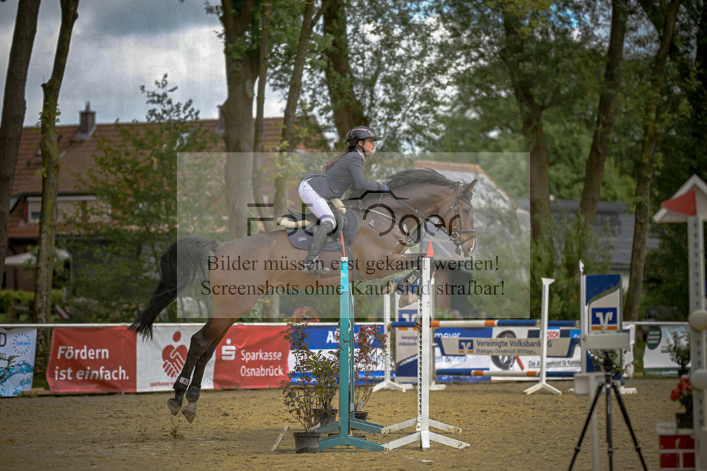 20240505-DOS_9075 | Entdecke hochwertige Reitturnierfotos von Foto Oger. Professionell, emotional und authentisch – jetzt Lieblingsmomente im Shop bestellen.Deutschlandweite Turnierfotografie. - Realisiert mit Pictrs.com