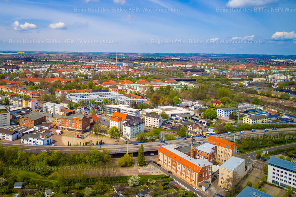 Magdeburg alte Russenbäckerei Autohaus Dürkop Hellestraße Ring Halberstädter Straße-0048 | Aktuell wird im City Carrè die Ausstellung "Magdeburg von ganz oben" mit Luftbildern der Stadt präsentiert. Diese Ausstellung zeigt Luftaufnahmen der Stadt, die die Entwicklung Magdeburgs über die Jahre dokumentieren.&nbsp; Die Ausstellung "Magdeburg von ganz oben" läuft vom 5. bis 30. Mai 2025
 - Realisiert mit Pictrs.com