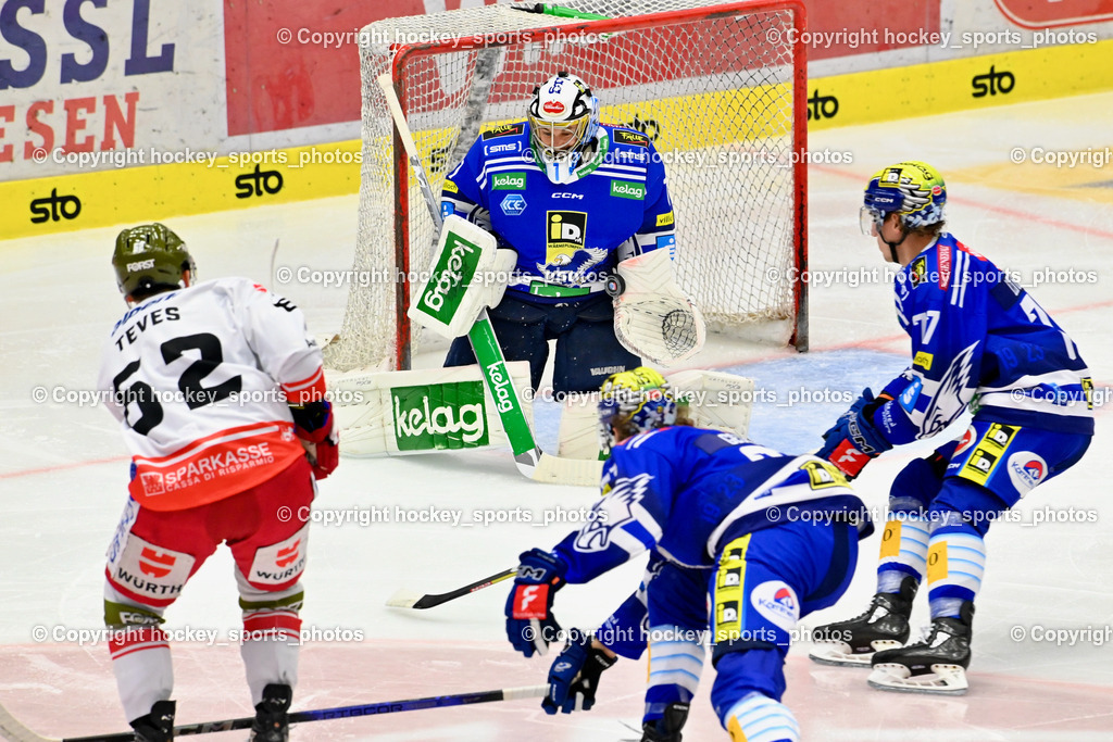 EC IDM Wärmepumpen VSV vs. HC Bozen 19.9.2023 | #1 Jean-Philippe Lamoureux, #77 LINDNER Philipp, #62 Teves Joshua, win2day icehockeyleague, EC IDM Wärmepumpen - HC Bozen  am 19.09.2023 in Villach (Stadhalle Villach), Austria, (Photo by Bernd Stefan)