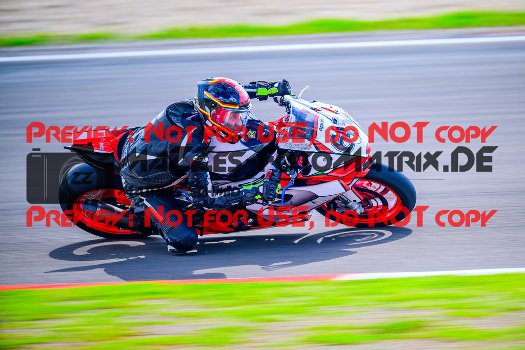 MaZZes_FotoMatrix_240519_6007705_9788 | Fotograf Mathias Schmid
Sportfotograf,
Eventfotograf,
Hochzeitsfotograf,
Portraitfotograf