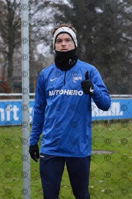RGE_2831 | Maximilian Mittelstädt spielte insgesamt 11 Jahre für Hertha BSC. Im Sommer 2023 verließ er den Verein in Richtung VfB Stuttgart.  Fotograf: Ralf Gebhardt - Realisiert mit Pictrs.com