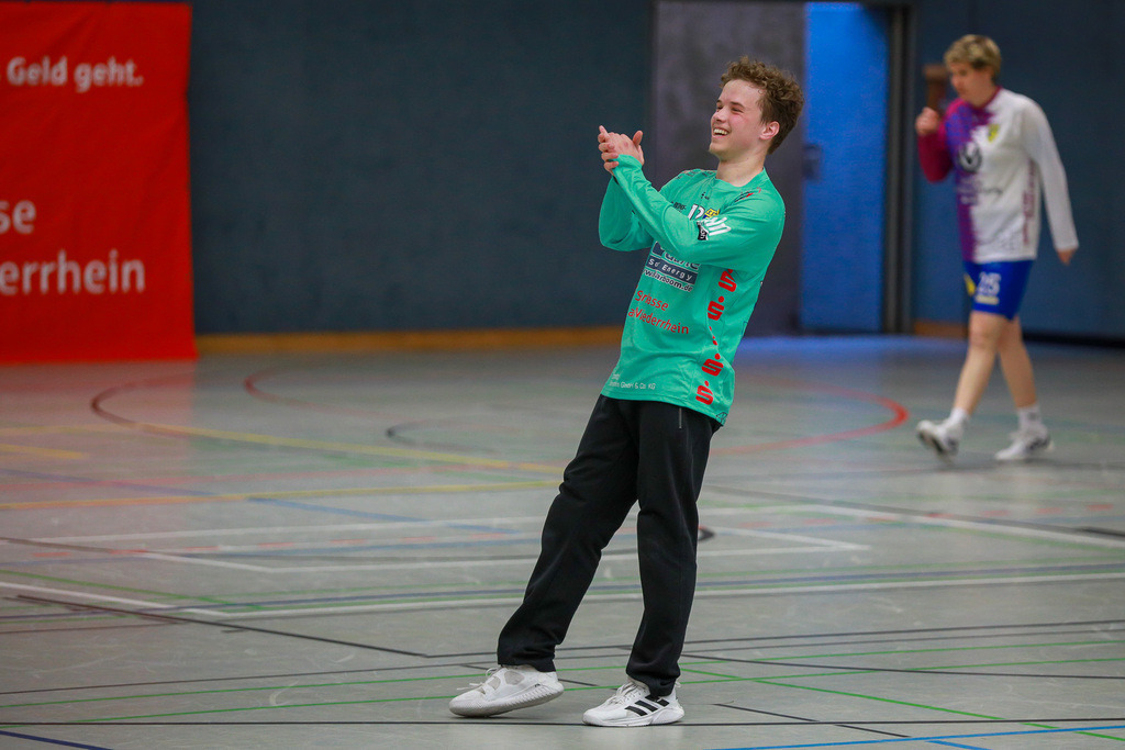 SVN_TVIssum_250426_154 | Bildergalerie von Sport-Ereignissen aber auch von weiteren spannenden Dingen - nicht nur vom Niederrhein. In Anlehnung an den bekannten Spruch von Hanns Dieter Hüsch heißt das Motto: "Niederrhein ist überall".  - Realisiert mit Pictrs.com