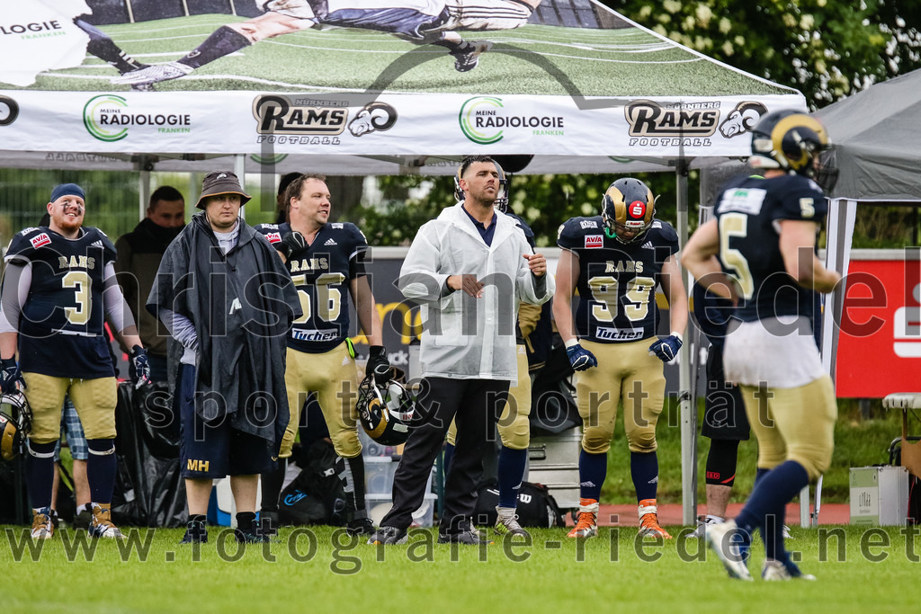2022-05-29_081_Erding_Bulls_gegen_Nuernberg_Rams | Erding, Deutschland, 29.05.2022:
Fußball, Regionalliga 2022, 5. Spieltag, Erding Bulls gegen Nürnberg Rams, Endergebnis: 10:16

Foto: Christian Riedel / fotografie-riedel.net