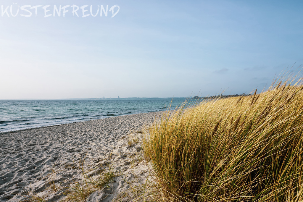 Pelzerhaken Düne // Strandbild | Entdecke deine Lieblingslandschaft von der Küste – auf Ostsee Leinwand, Nordsee Leinwand, Alu Dibond oder Acrylglas, passend für jeden Geschmack und Raum.