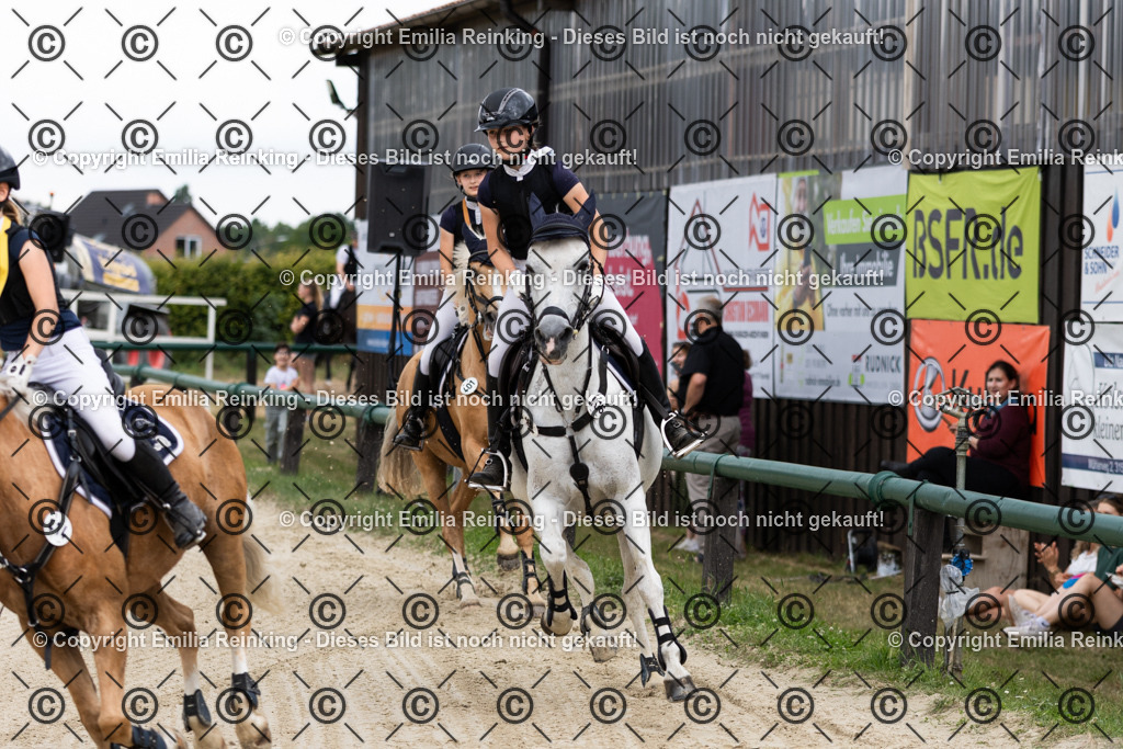 CL5A9116 | Emilia Reinking Fotografie - Realisiert mit Pictrs.com