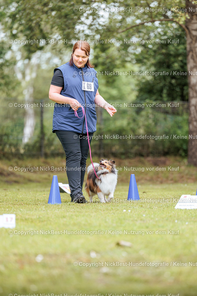 RO-Blumenthal-2026-Nickbest-Hundefotografie-2610 | Dein Hund! Dein Moment! Deine Erinnerungen! Hundefotografie in Bremen Blumenthal. Ich fange die besonderen Momente deines Vierbeiners ein – ob Indoor mit Blitzanlage oder in der freien Natur. Sicher dir dein Moment und dein Termin für eure Erinnerungen.