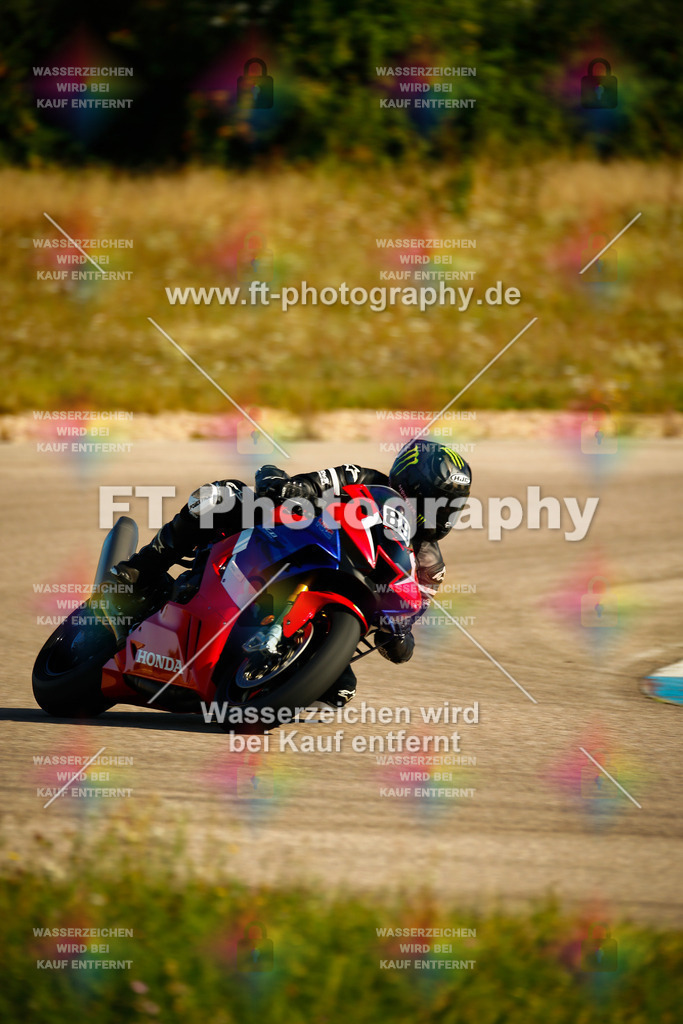 _MOT8525 | Hier findet Ihr Bilder von Touristenfahrten auf der Nürburgring Nordschleife oder von anderen Veranstaltungen die ich besucht habe. Viel Spass beim Durch Schauen 