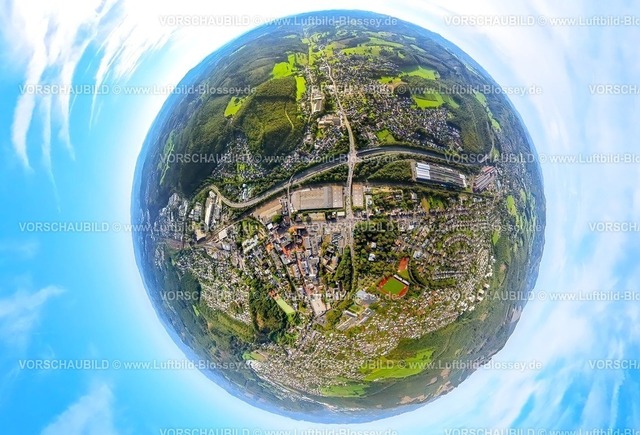Kreuztal230990390Stadtmitte | Luftbild, Stadtmitte, Kreuzung Bundesstraße B54 und Bundesstraße B508, Erdkugel, Fisheye Aufnahme, Fischaugen Aufnahme, 360 Grad Aufnahme, tiny world, Kreuztal, Sauerland, Nordrhein-Westfalen, Deutschland