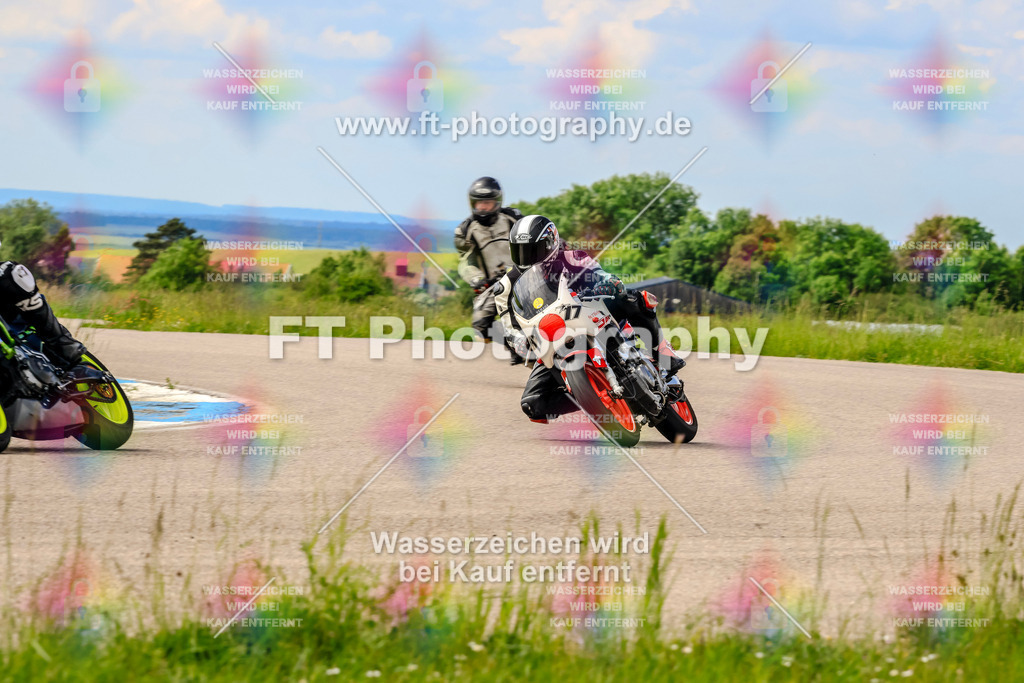 MotoTeam-0964 | Hier findet Ihr Bilder von Touristenfahrten auf der Nürburgring Nordschleife oder von anderen Veranstaltungen die ich besucht habe. Viel Spass beim Durch Schauen 