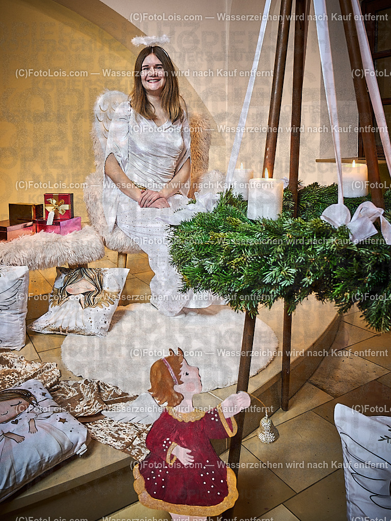 7917_Christkind_Sternenhaus | Hochzeitsfotograf mit dem Blick für´s Wesentliche, Firmung, Erstkommunion, Firmenfeiern, Sportfotoservice, Reproduktionen, Konzertfotografie, Pressefotografie, Luftbildfotografie, Innenarchitektur, Werbefotografie, Sponsoren-Livebildfotografie.