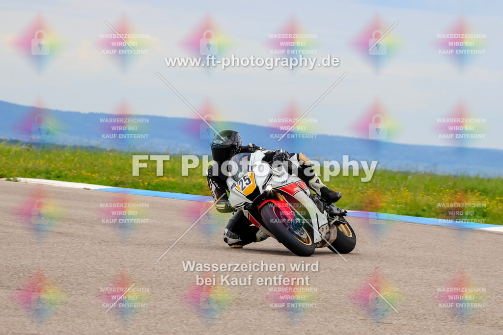 MotoTeam-2784 | Hier findet Ihr Bilder von Touristenfahrten auf der Nürburgring Nordschleife oder von anderen Veranstaltungen die ich besucht habe. Viel Spass beim Durch Schauen 