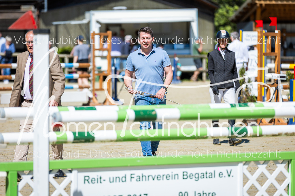 HH-Randmomente-008-3 | MomenTaufnahmen Pferdesportfotos