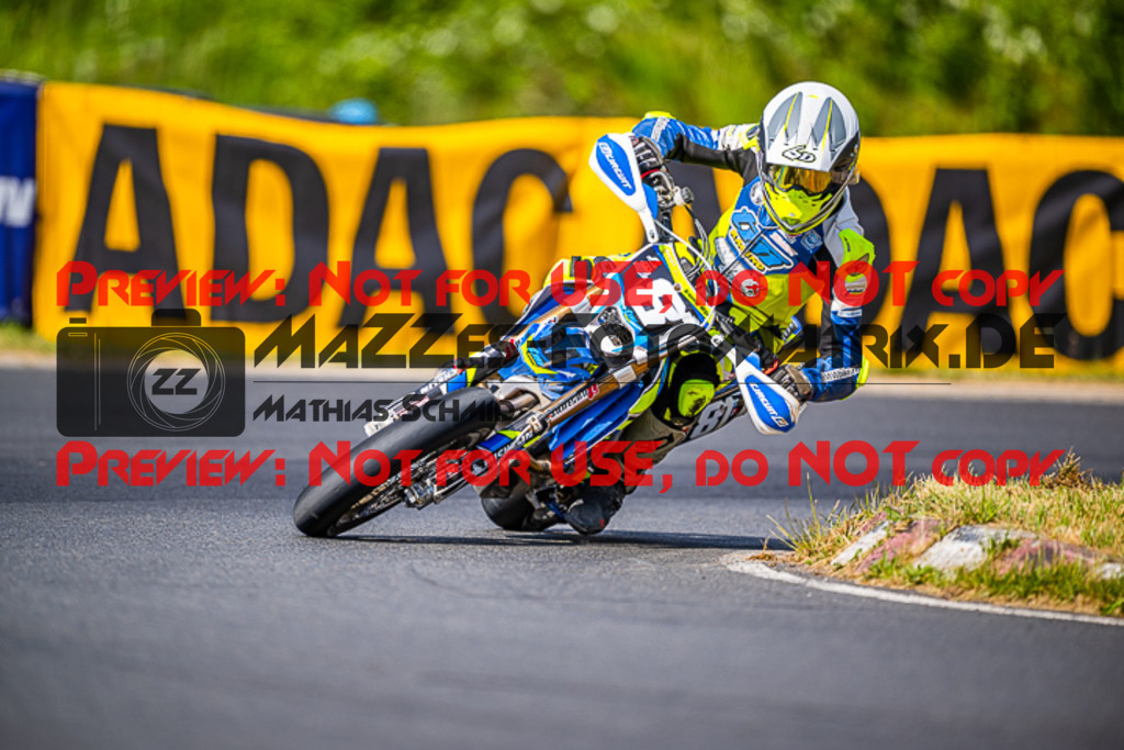 MaZZes_FotoMatrix_220528_3460 | Fotograf Mathias Schmid
Sportfotograf,
Eventfotograf,
Hochzeitsfotograf,
Portraitfotograf