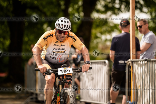 Eierlesen 2026 | Sie wurden bei einem Event oder Sportanlass fotografiert? Hier finden sie ihre Bilder! - Realisiert mit Pictrs.com