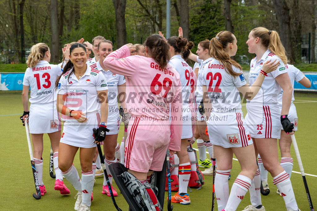 SFE_20260321_0024 | Köln, Deutschland, 21.03.26: Feldhockey 1. Bundesliga Damen zwischen Rot-Weiss Köln - Bremer HC im REWE Sportpark am 21.03.2026 in Köln, Deutschland. (Foto von Stephan Fehrmann)Köln, Germany, 21.03.26: Feldhockey 1. Bundesliga Damen between Rot-Weiss Köln - Bremer HC in REWE Sportpark at 21.03.2026 in Köln, Deutschland. (Foto from Stephan Fehrmann)