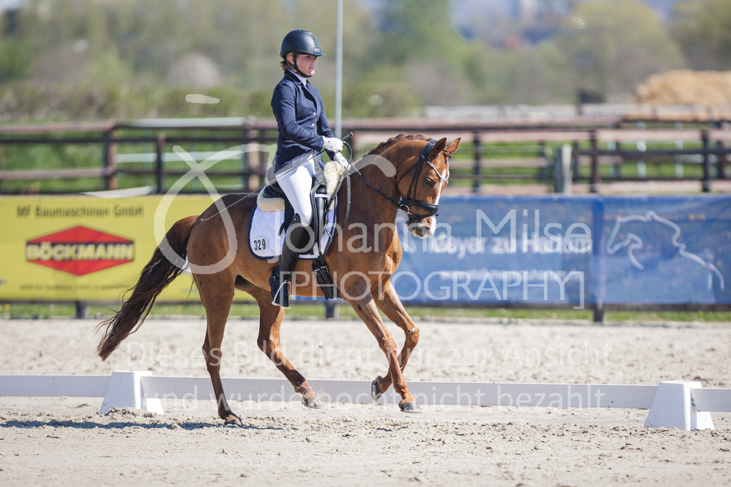 220418_Dressurpferde-L-166 | Frühlingsfest der Pferde
Herford
18.April 2022
Dressurpferdeprfg. Kl.L DL2