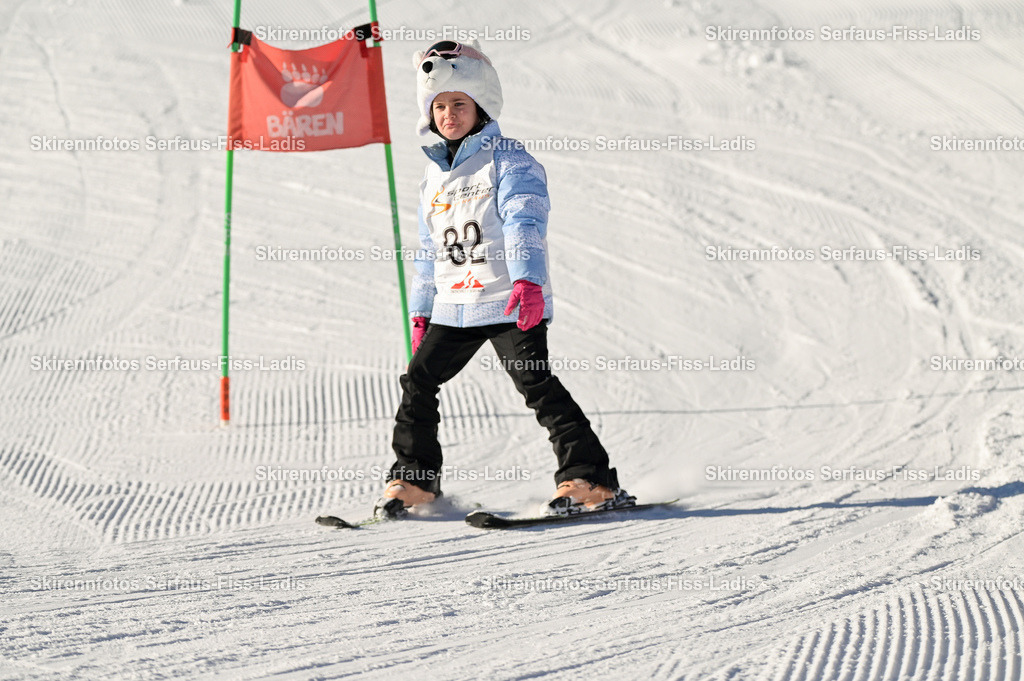 SRS_26.12.2025_0595 | SRS_26.12.2025_0595 - Realisiert mit Pictrs.com