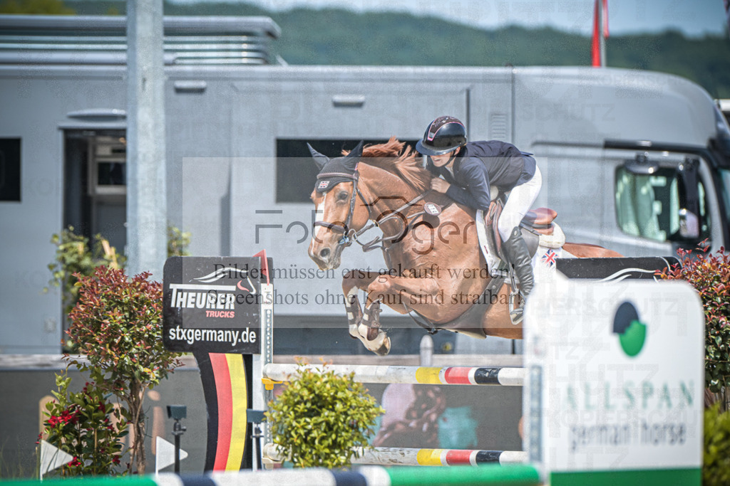 DOS_4091 | Entdecke hochwertige Reitturnierfotos von Foto Oger. Professionell, emotional und authentisch – jetzt Lieblingsmomente im Shop bestellen.Deutschlandweite Turnierfotografie. - Realisiert mit Pictrs.com